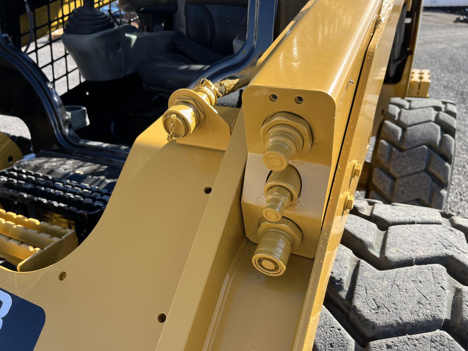 ./imagenes/INVOICE/2019/16921/CATERPILLAR 262D (17).JPG